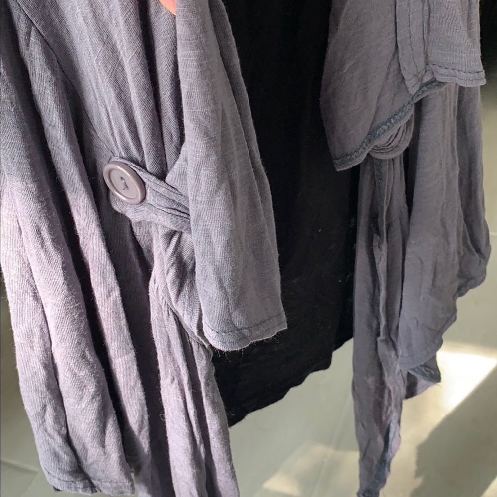 Myth Layered Blouse - Picture 5 of 5